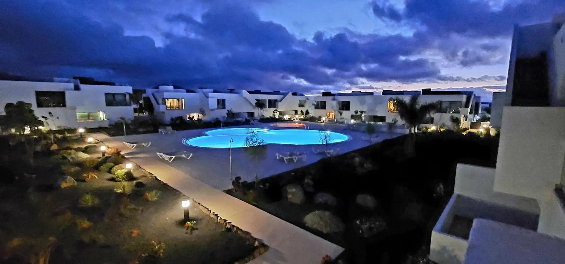 Fuerte Calma Luxury Apartment Fuerteventura La Oliva 0*,  Spain